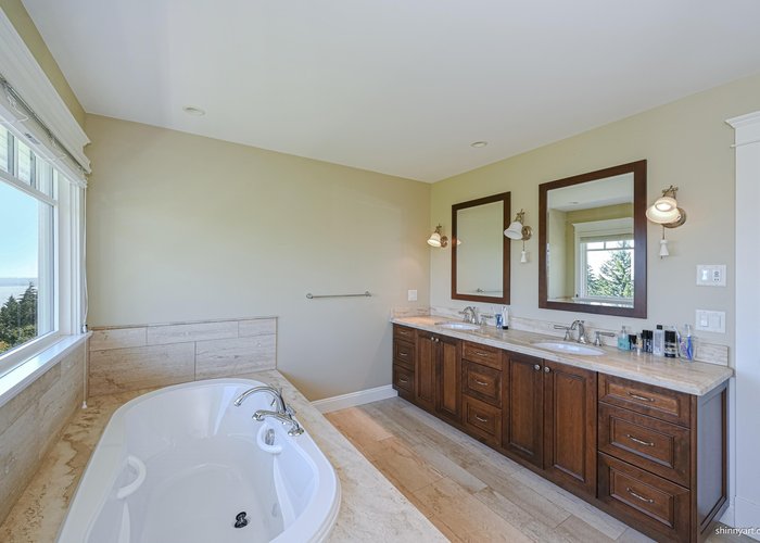 1444 Sandhurst Place, West Vancouver, BC V7S 2P3 |  Photo 47
