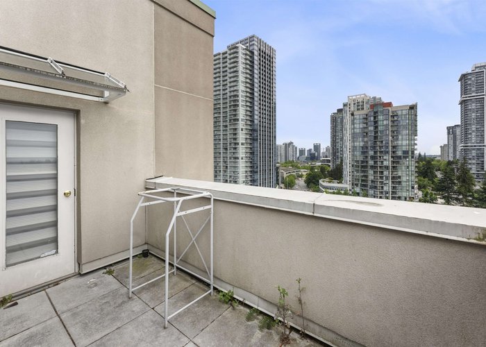 1604 - 10523 University Drive, Surrey, BC V3T 5T8 |  Photo 40