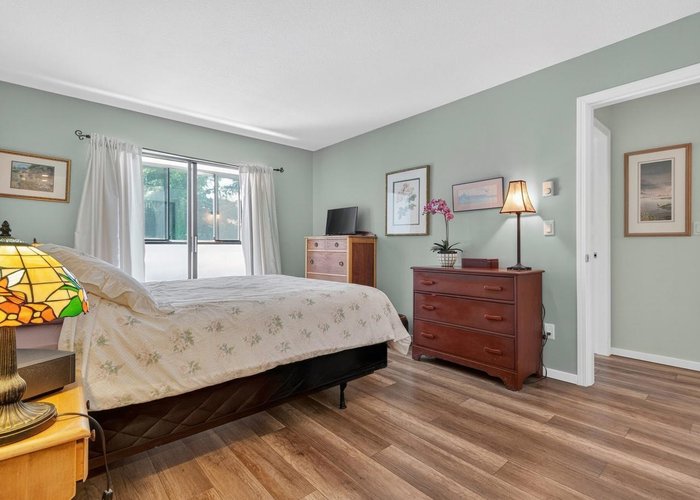 107 - 14950 Thrift Avenue, White Rock, BC V4B 2J9 |  Photo 32