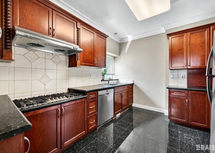6166 Denbigh Avenue, Burnaby, BC V5H 3R5 |  Photo 46
