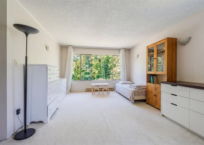 8074  8076 19TH Avenue, Burnaby, BC V3N 1G3 |  Photo 49