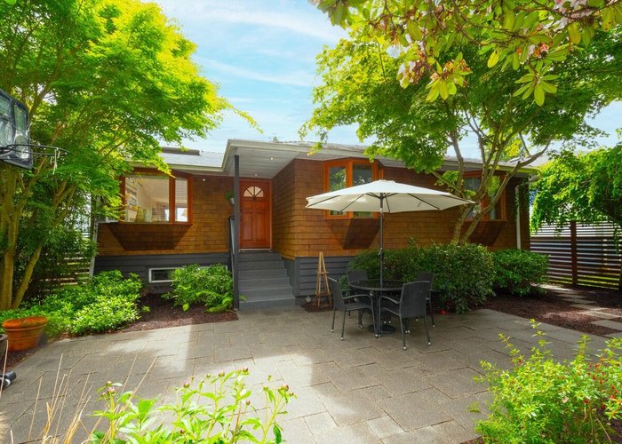 1185 Cloverley Street, North Vancouver, BC V7L 1N7 |  Photo 36