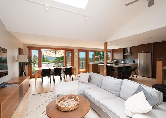 1185 Cloverley Street, North Vancouver, BC V7L 1N7 |  Photo 44