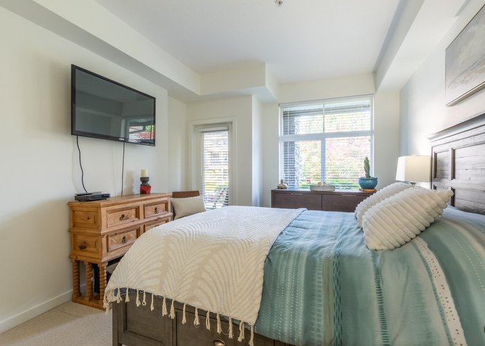 202 - 33318 E Bourquin Crescent, Abbotsford, BC V2S 0A6 |  Photo 49