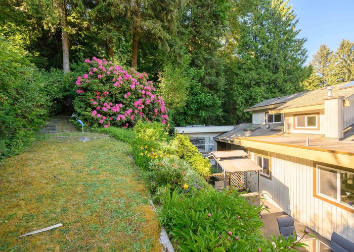 1747 Bellelynn Place, North Vancouver, BC V7J 2T9 |  Photo 55