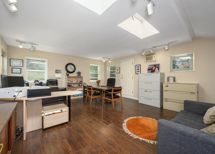 1747 Bellelynn Place, North Vancouver, BC V7J 2T9 |  Photo 63