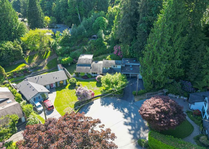 1747 Bellelynn Place, North Vancouver, BC V7J 2T9 |  Photo 72