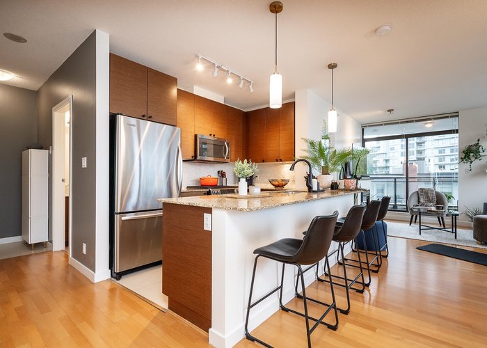 504 - 400 Capilano Road, Port Moody, BC V3H 0E1 |  Photo 32