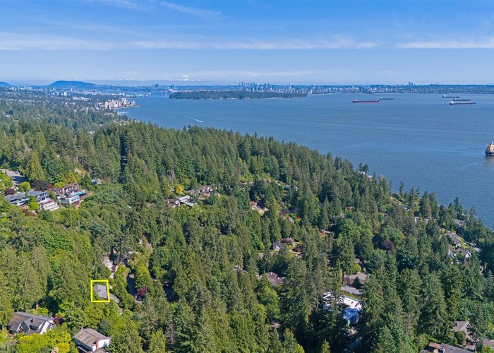 3907 Bayridge Place, West Vancouver, BC V7V 3K2 |  Photo 55