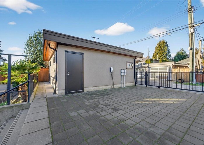 2 - 252 19TH Street, North Vancouver, BC V7L 2Z2 |  Photo 56