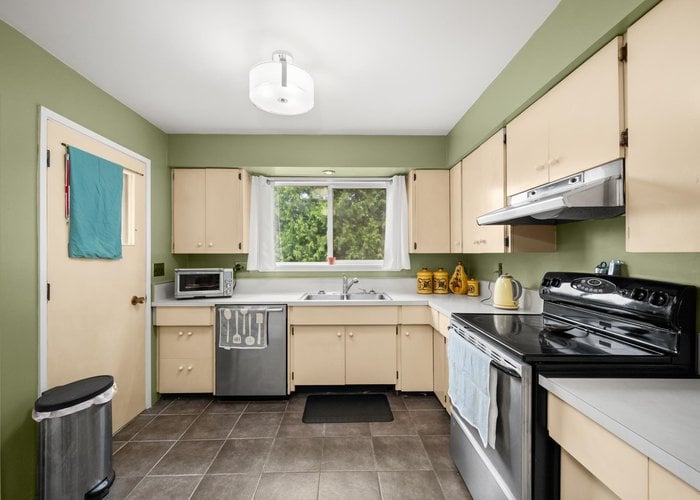 5910 135 Street, Surrey, BC V3X 1K9 |  Photo 37