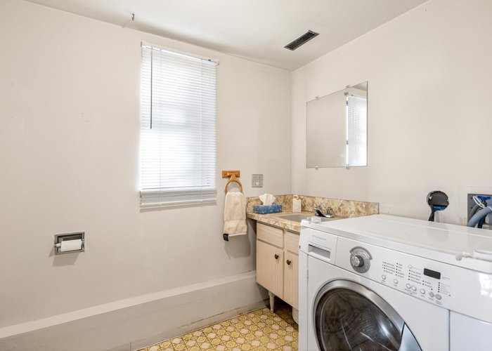 1347 Cornell Avenue, Coquitlam, BC V3J 2Z8 |  Photo 46
