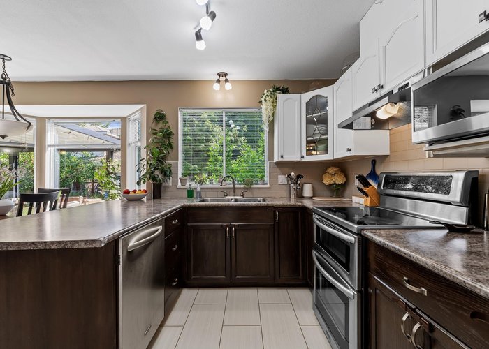 8672 163 Street, Surrey, BC V4N 1C7 |  Photo 42