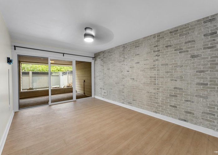 110 - 15282 19 Avenue, Surrey, BC V4A 1X6 |  Photo 44