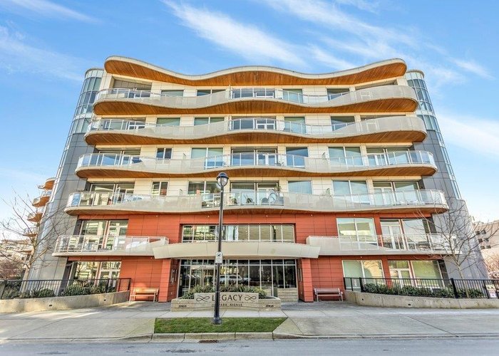301 - 20416 Park Avenue, Langley, BC V3A 0N2 |  Photo 38