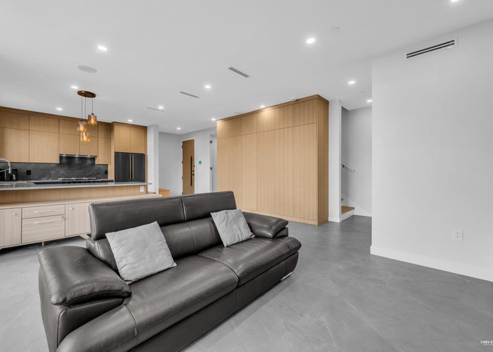 2 - 2091 20TH Avenue, Vancouver, BC V5N 2L1 |  Photo 48