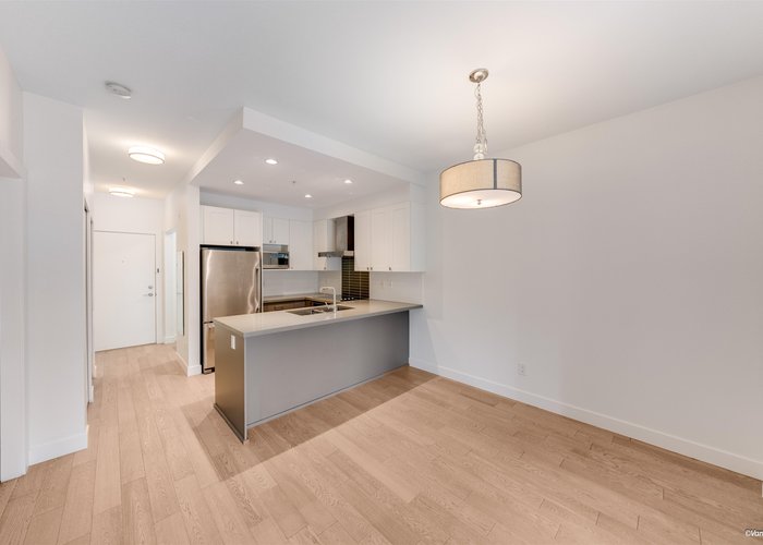 411 - 3399 Noel Drive, Burnaby, BC V3J 0G8 |  Photo 39