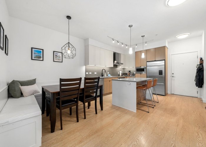 301 - 3205 Mountain Highway, North Vancouver, BC V7K 0A3 |  Photo 48