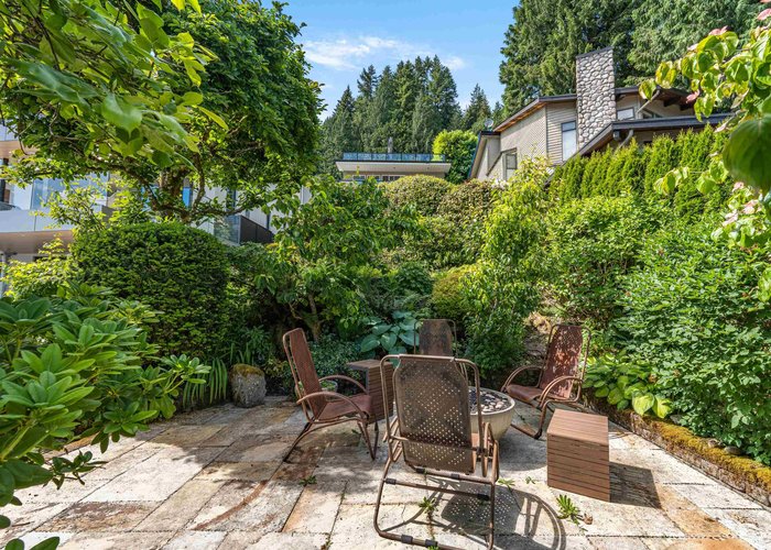 2588 Panorama Drive, North Vancouver, BC V7G 1V5 |  Photo 66