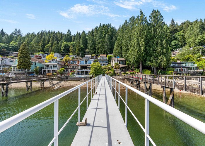 2588 Panorama Drive, North Vancouver, BC V7G 1V5 |  Photo 39