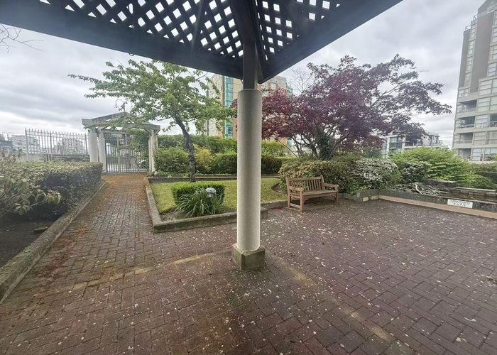 305 - 6119 Cooney Road, Richmond, BC V6Y 4B7 |  Photo 40