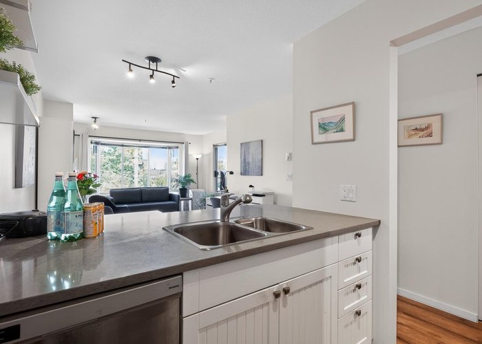 305 - 2195 5TH Avenue, Vancouver, BC V6K 1S1 |  Photo 46