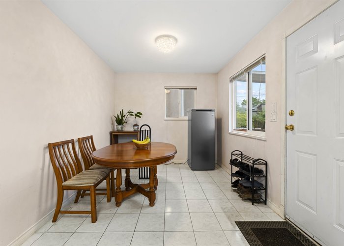 2779 Graveley Street, Vancouver, BC V5K 3J7 |  Photo 38