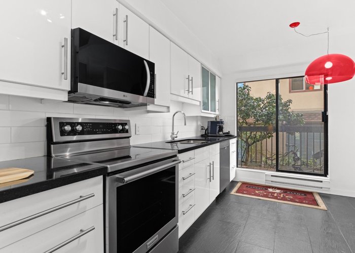 1286 7TH Avenue, Vancouver, BC V6H 1B6 |  Photo 39