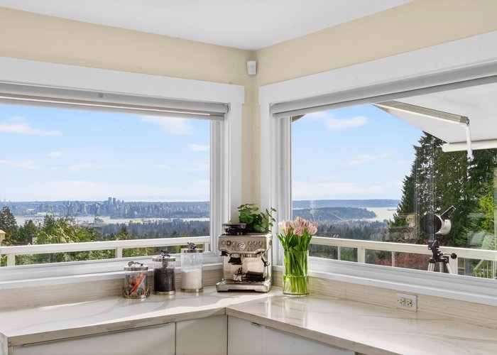 668 Alpine Court, North Vancouver, BC V7R 2L8 |  Photo 33