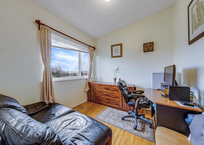 4646 Charlotte Court, Burnaby, BC V5G 2R8 |  Photo 32