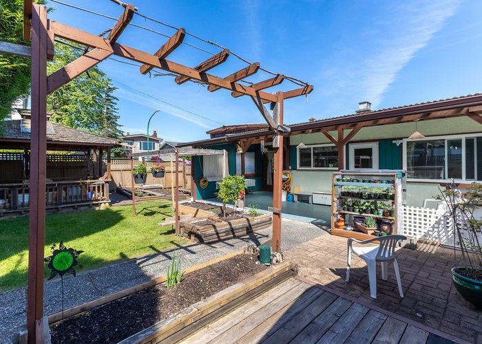 4646 Charlotte Court, Burnaby, BC V5G 2R8 |  Photo 43