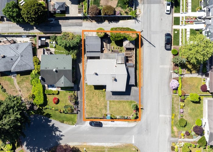 4646 Charlotte Court, Burnaby, BC V5G 2R8 |  Photo 44