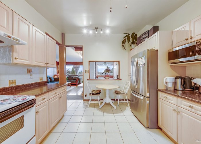 4646 Charlotte Court, Burnaby, BC V5G 2R8 |  Photo 27