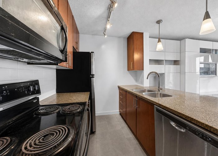 2309 - 688 Abbott Street, Vancouver, BC V6B 0B9 |  Photo 32