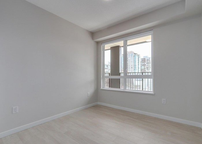 304 - 110 17TH Street, North Vancouver, BC V5V 1A1 |  Photo 23