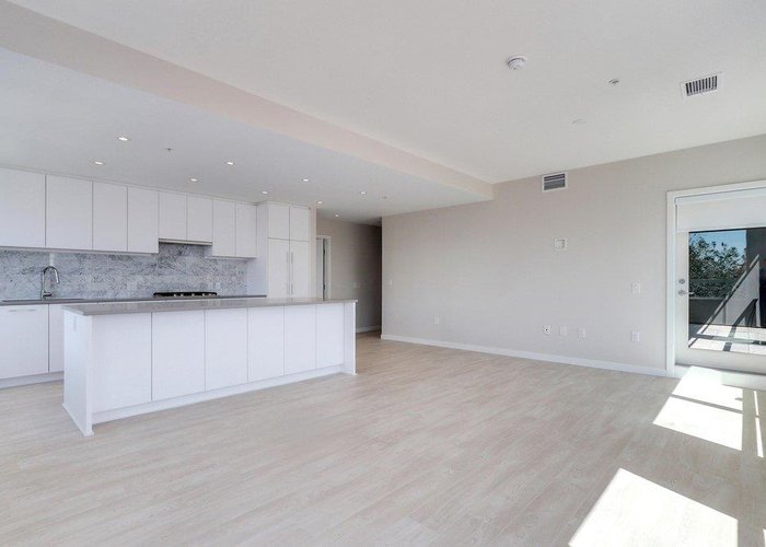 304 - 110 17TH Street, North Vancouver, BC V5V 1A1 |  Photo 17