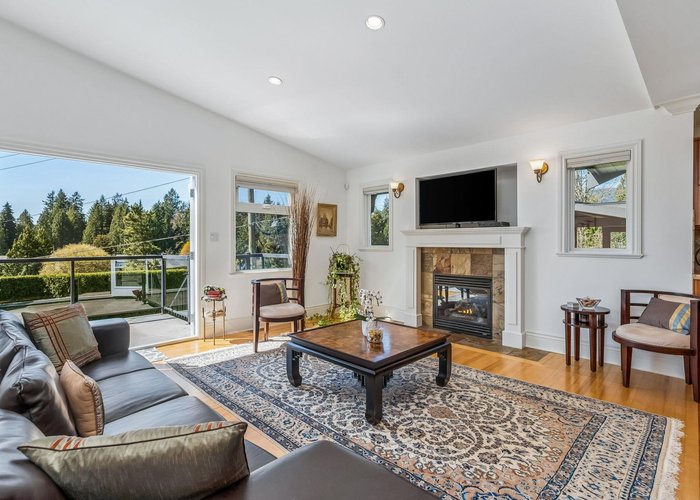 954 Tudor Avenue, North Vancouver, BC V7R 1X7 |  Photo 42