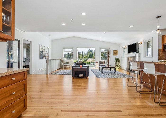 954 Tudor Avenue, North Vancouver, BC V7R 1X7 |  Photo 45