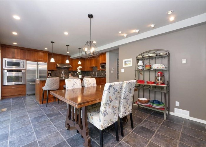 2864 Bushnell Place, North Vancouver, BC V7J 2Y8 |  Photo 41