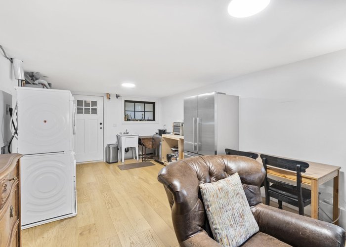 2072 Kitchener Street, Vancouver, BC V5L 2W8 |  Photo 40