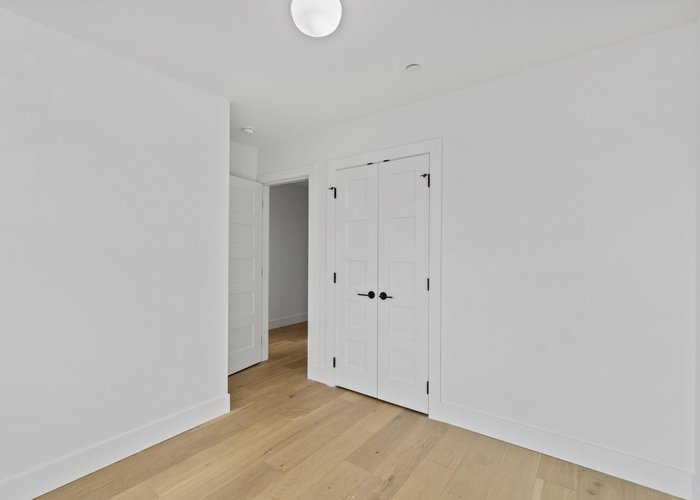 2072 Kitchener Street, Vancouver, BC V5L 2W8 |  Photo 57