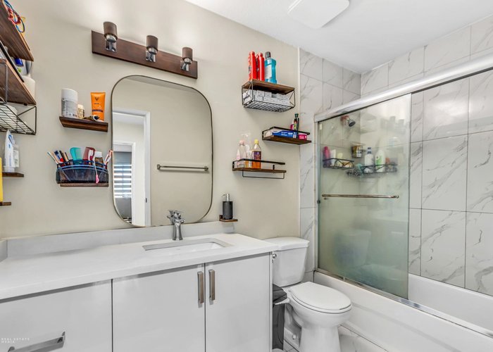 202 - 9468 Prince Charles Boulevard, Surrey, BC V3V 1S6 |  Photo 38
