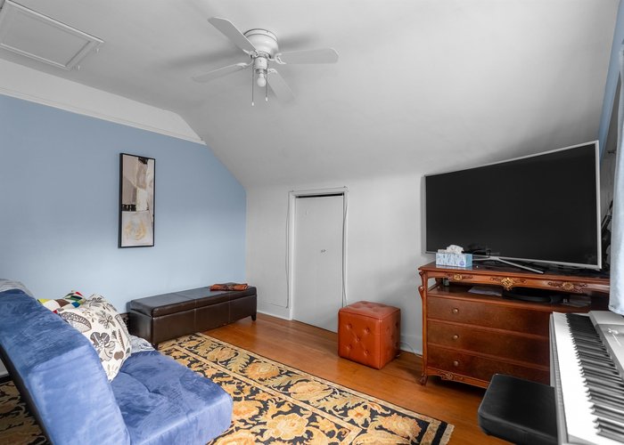 4405 9TH Avenue, Vancouver, BC V6R 2C9 |  Photo 33