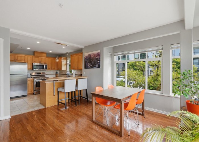 203 6TH Street, North Vancouver, BC V7M 1K7 |  Photo 36