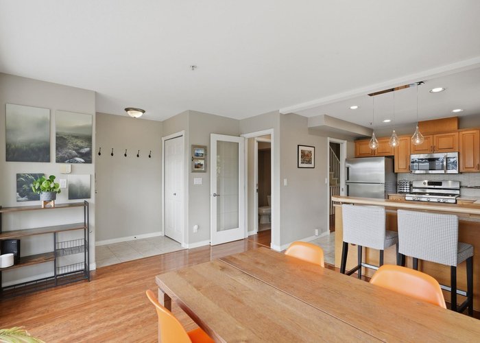 203 6TH Street, North Vancouver, BC V7M 1K7 |  Photo 46