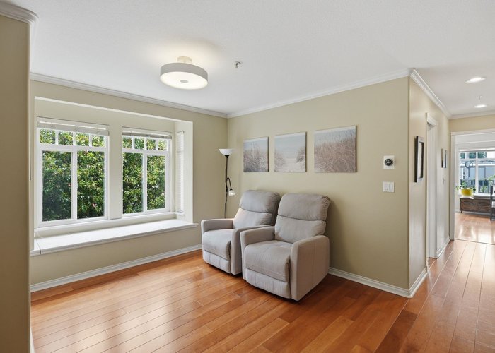 203 6TH Street, North Vancouver, BC V7M 1K7 |  Photo 49