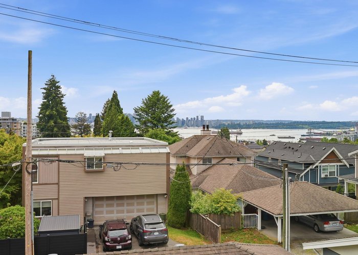 203 6TH Street, North Vancouver, BC V7M 1K7 |  Photo 58