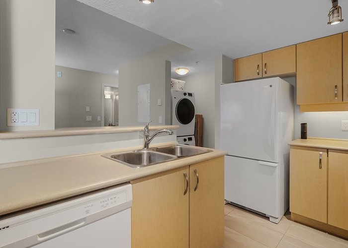 331 - 10838 City Parkway, Surrey, BC V3T 5X9 |  Photo 40
