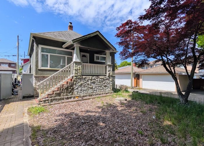 4751 Henry Street, Vancouver, BC V5V 4Z2 |  Photo 3