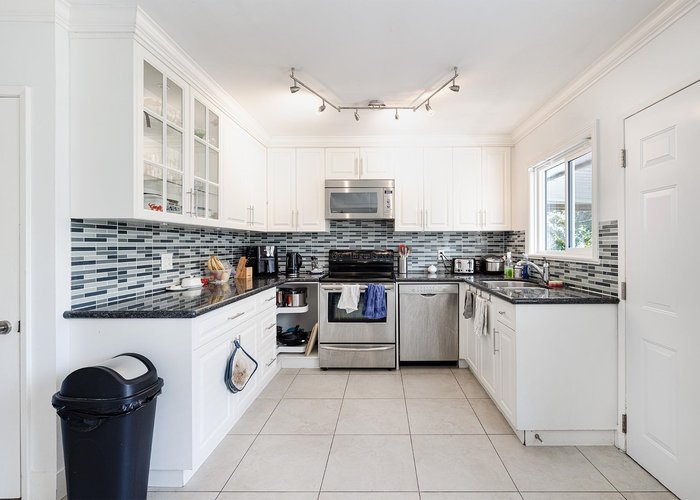 4378 Briarwood Crescent, Burnaby, BC V5G 2M6 |  Photo 34